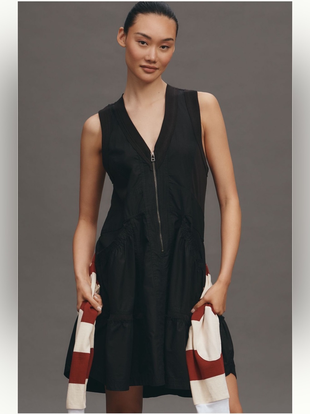 Zip-Front Black Sleeveless Midi Dress